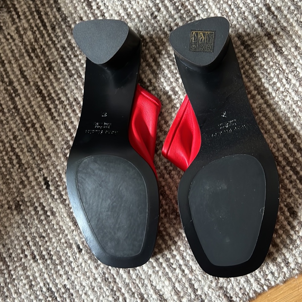 Brand new never worn!!! - Picture 3 of 4